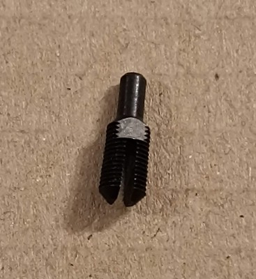 FBŁR_Muszka-wkecana-z-gwintem-Glauberyt1