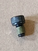 FBŁR - Wkręt M4x6 do mocowania szyn Picatinny: 3-sloty z gniazdem QD pasa / 3-sloty boczne łoża w wersji wojskowej z gniazdem pasa do karabinka MSBS GROT A0/A1 (FBŁR 323-09-005-000 MXK0092)