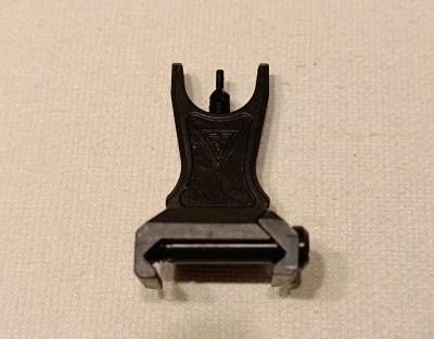 FBŁR_Zespol-muszki-celowniczej-msbs-grot1