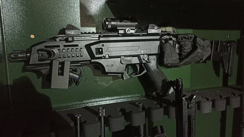 uchwyt_uniwersalny_karabinek